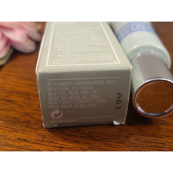 SHELFWARE Clinique City Block Sheer SPF 25 1.4 oz / 40 ml FULL size NEW in box - Picture 4 of 10